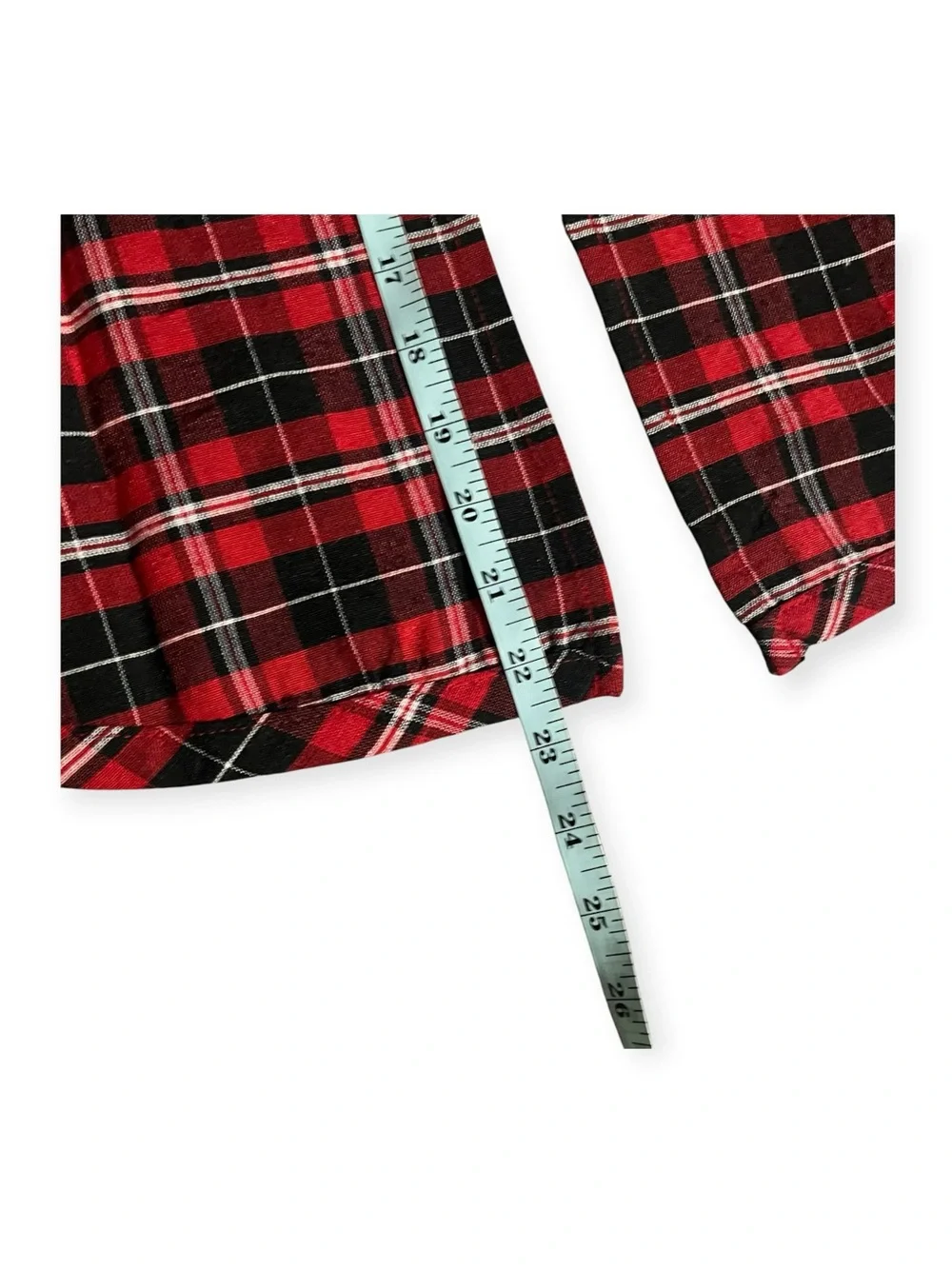 NWOT! Plaid Red Christmas Tree Skirt - Home Holiday
